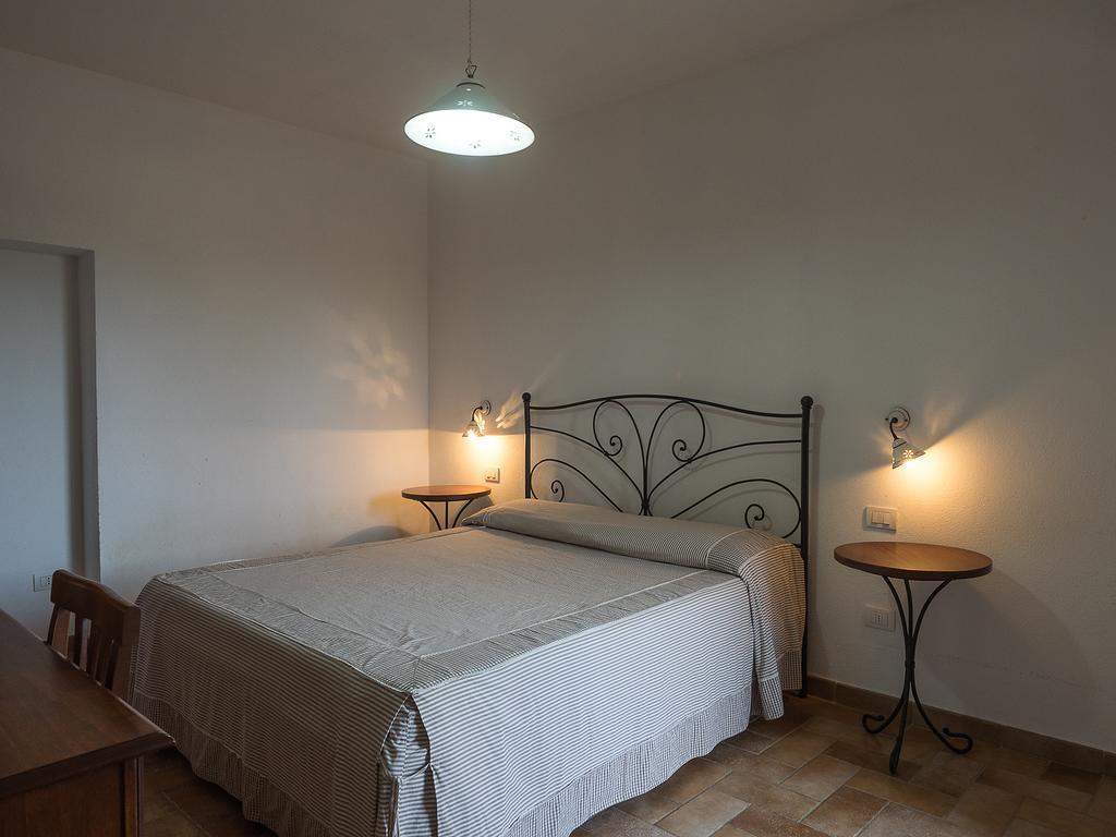 B&B Corte Degli Struzzi Pescia Romana Szoba fotó